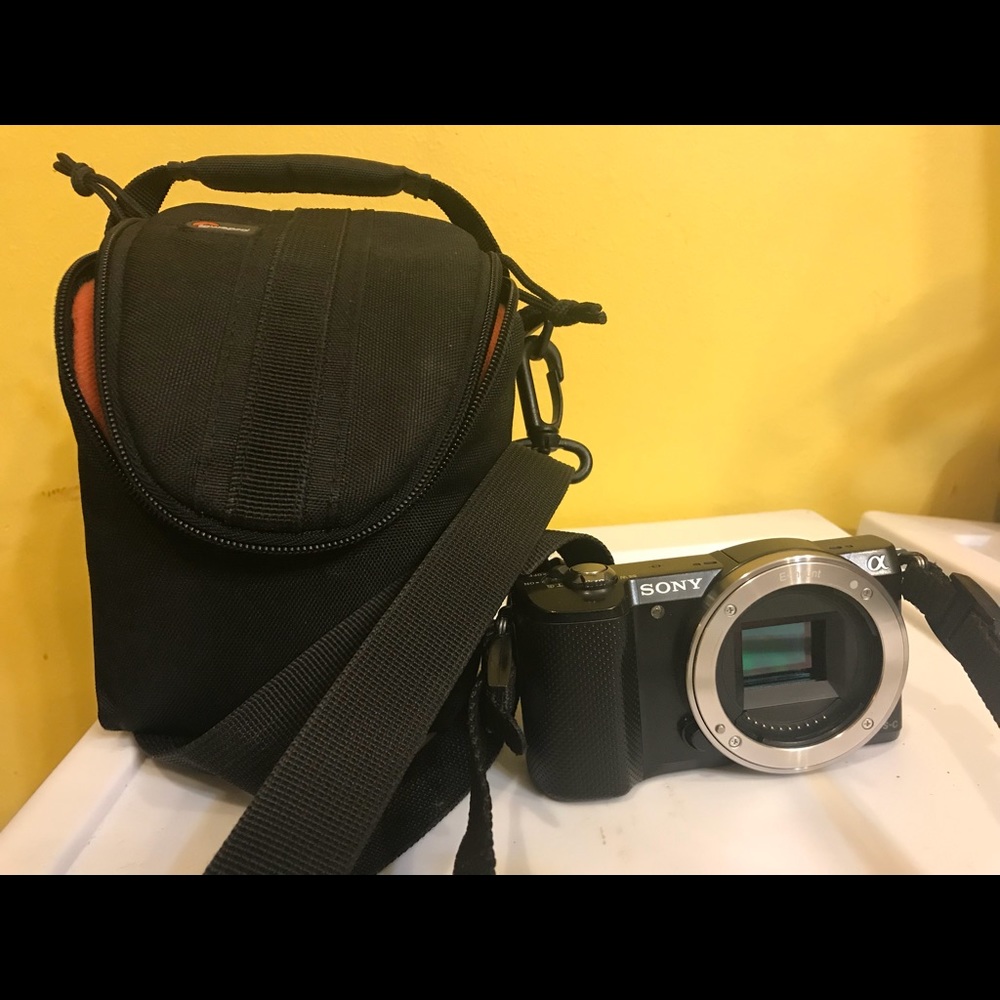 Sony alpha a5000